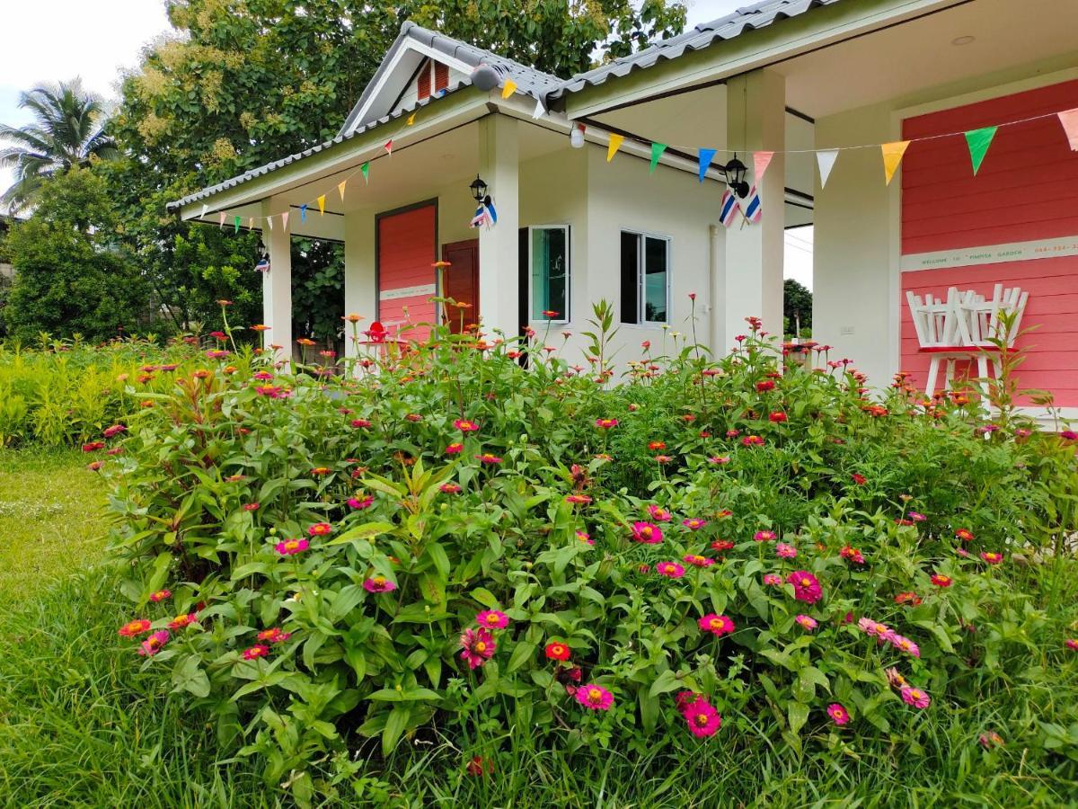 Вілла Pimpisa Garden พิมพิศา การ์เด้นท์ Khuang Kom Екстер'єр фото